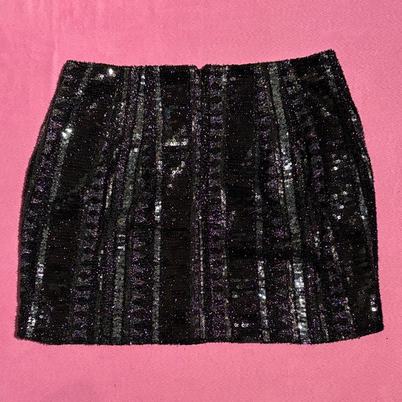 Express Shimmering Black Mini Skirt - Picture 3 of 3